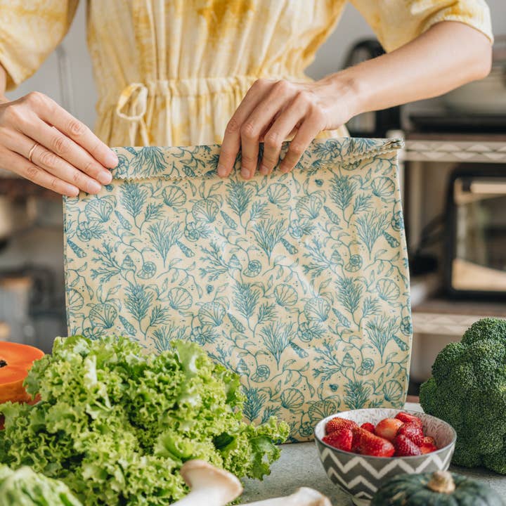 SuperBee - Eco Living Made Easy – Großhandel Verpackung/Beutel zur Aufbewahrung von Lebensmitteln – Bienenwachstuch Brotbeutel Set - S, M, L