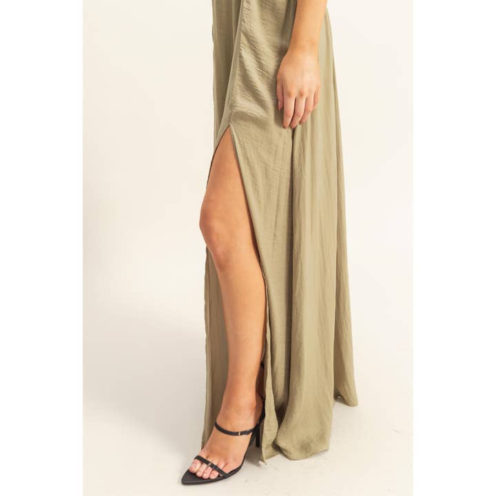 HYFVE - Wholesale Dress - Women's - HF25E129-Side Cutout Side Slit Maxi Dress