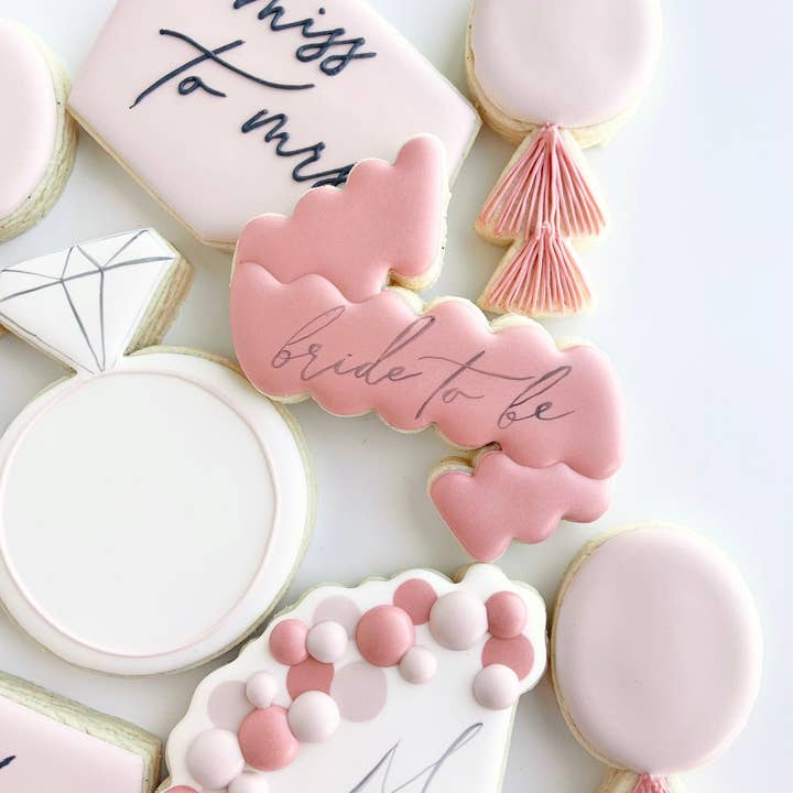 Bruden banderoll för wholesale av Maison’s Custom Cutters