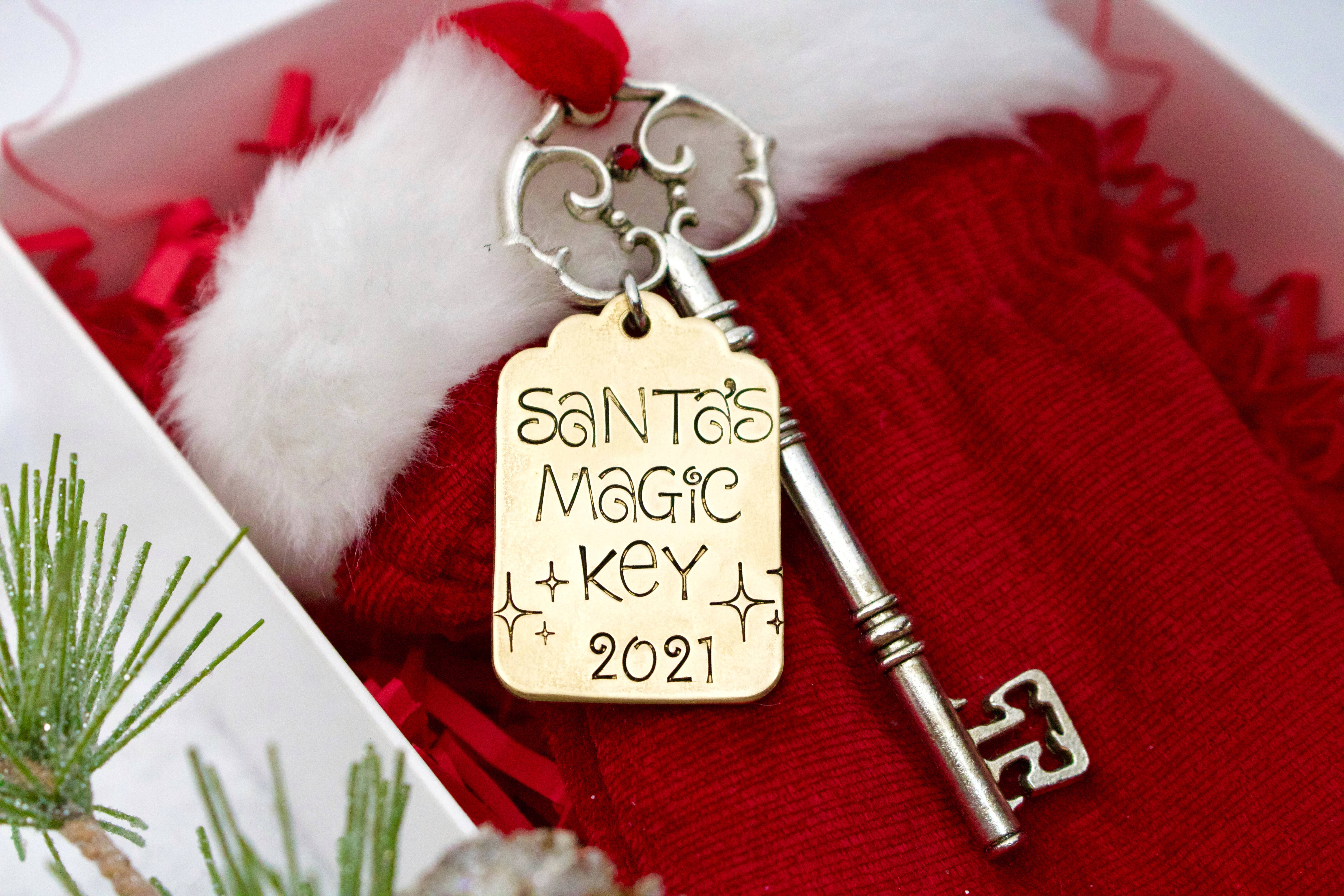 Tickle Bug Jewelry - Wholesale Ornament - Magic Santa Key Ornament Gift Box2