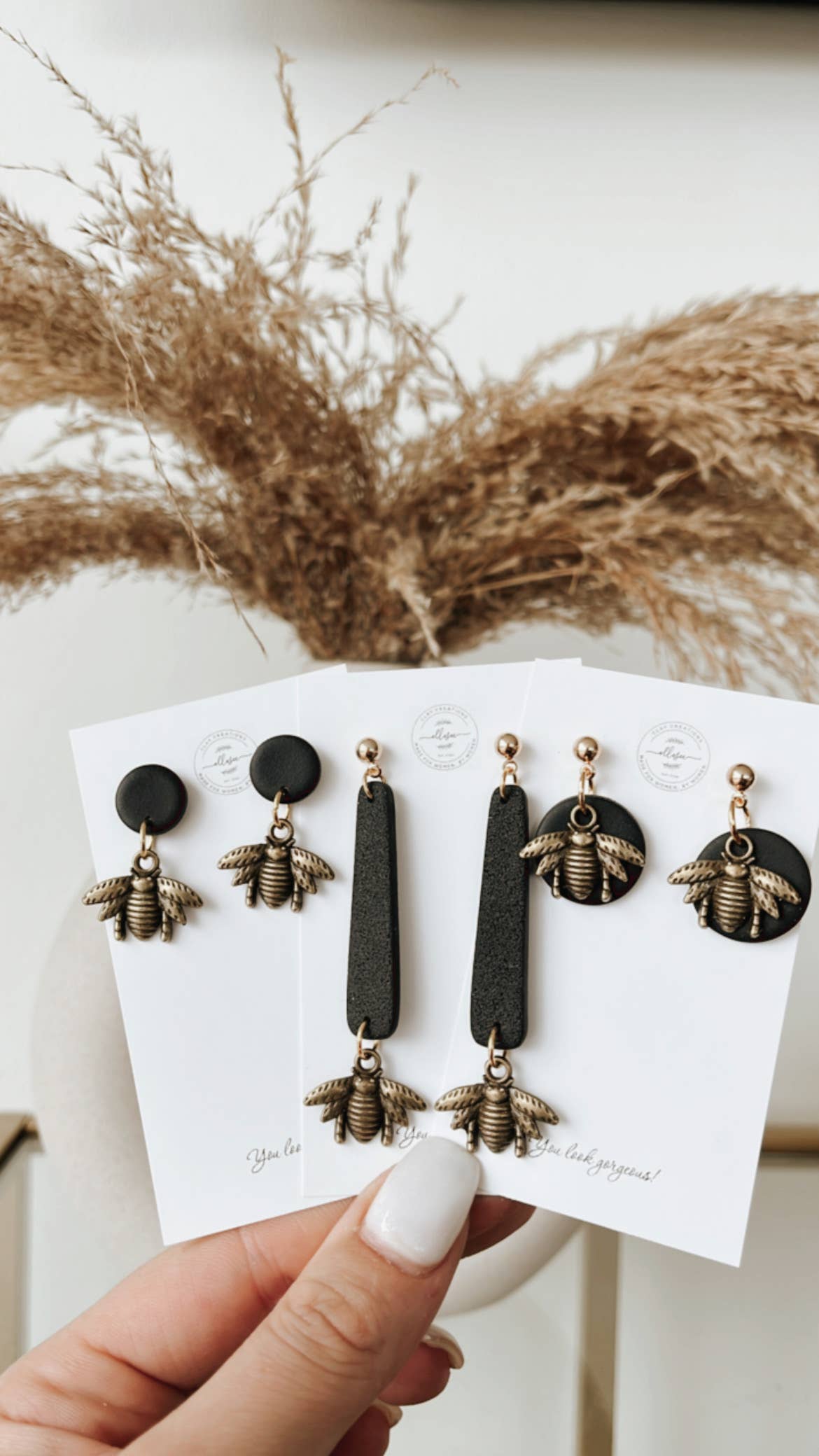 ElleseeWomen - Wholesale Dangle Earrings - Bee dangles3