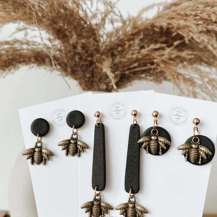 ElleseeWomen - Wholesale Dangle Earrings - Bee dangles3