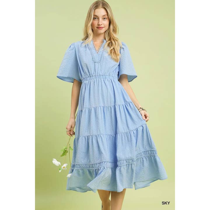 NOUVELLE Robe Midi à Étages Texturée pour la vente par STYLE USA