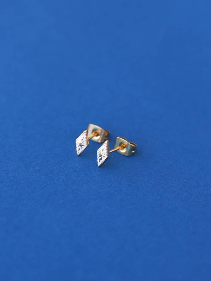 Seren Stud in White for wholesale by Rose and Clay