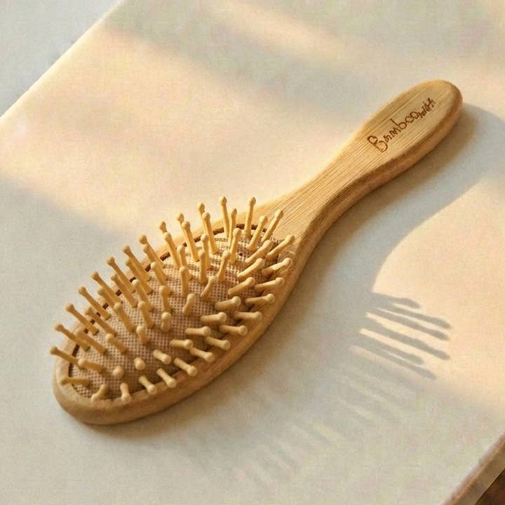 Bamboo Switch – wholesale Hair brush/comb set – Child & baby – Bamboo Kids Hairbrush | Faire Market Bestseller0