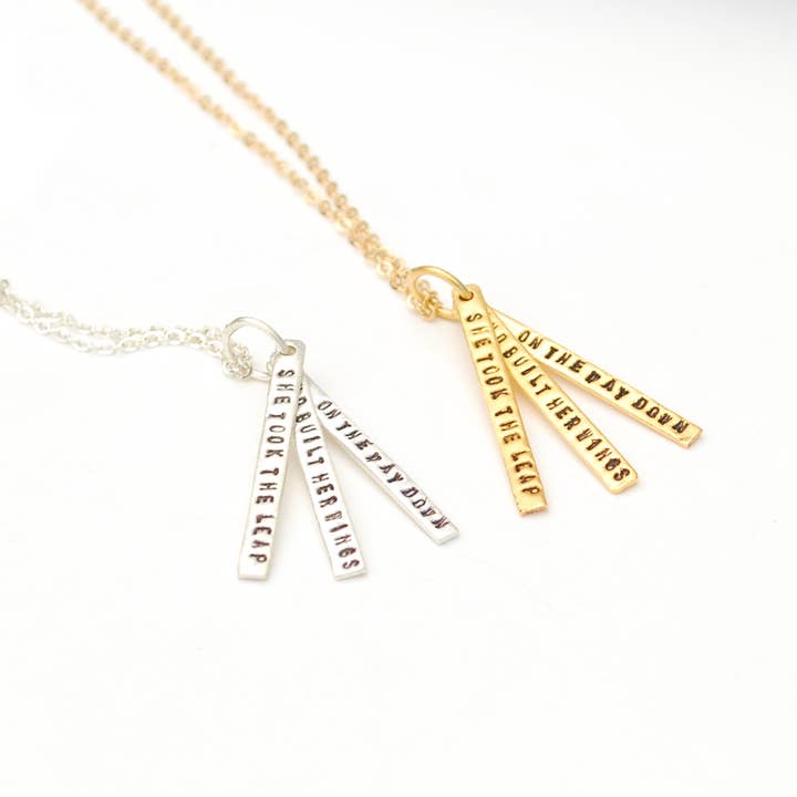 Chocolate and Steel - Vente Colliers à pendentif - Collier avec citation She Took the Leap3