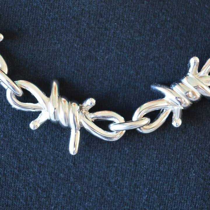 Collar para hombre SK2037 de 26" 15 MM de ancho con diseño de eslabones de alambre de púas en acero inoxidable. para venta al por mayor de Heavy Metal Jewelry