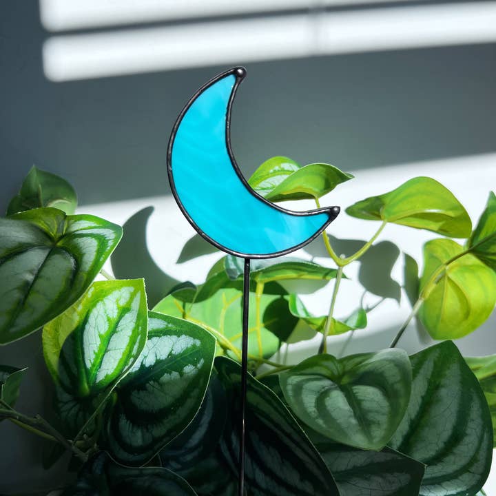 Wild Bloom Glass - Wholesale Garden/Lawn Stake - Half Moon Plant Stake Stained Glass | Plant Accessories1