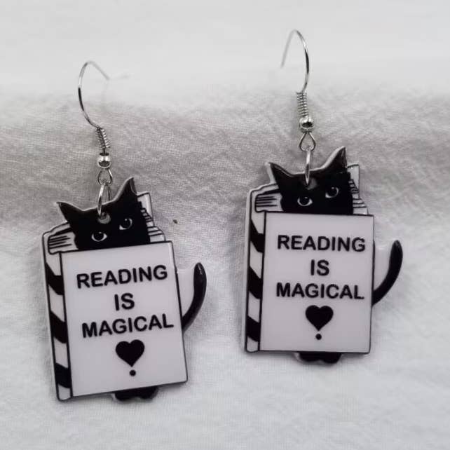 LÄSNING ÄR MAGISK Svart Katt och Bokörhängen för wholesale av ENA Jewelry