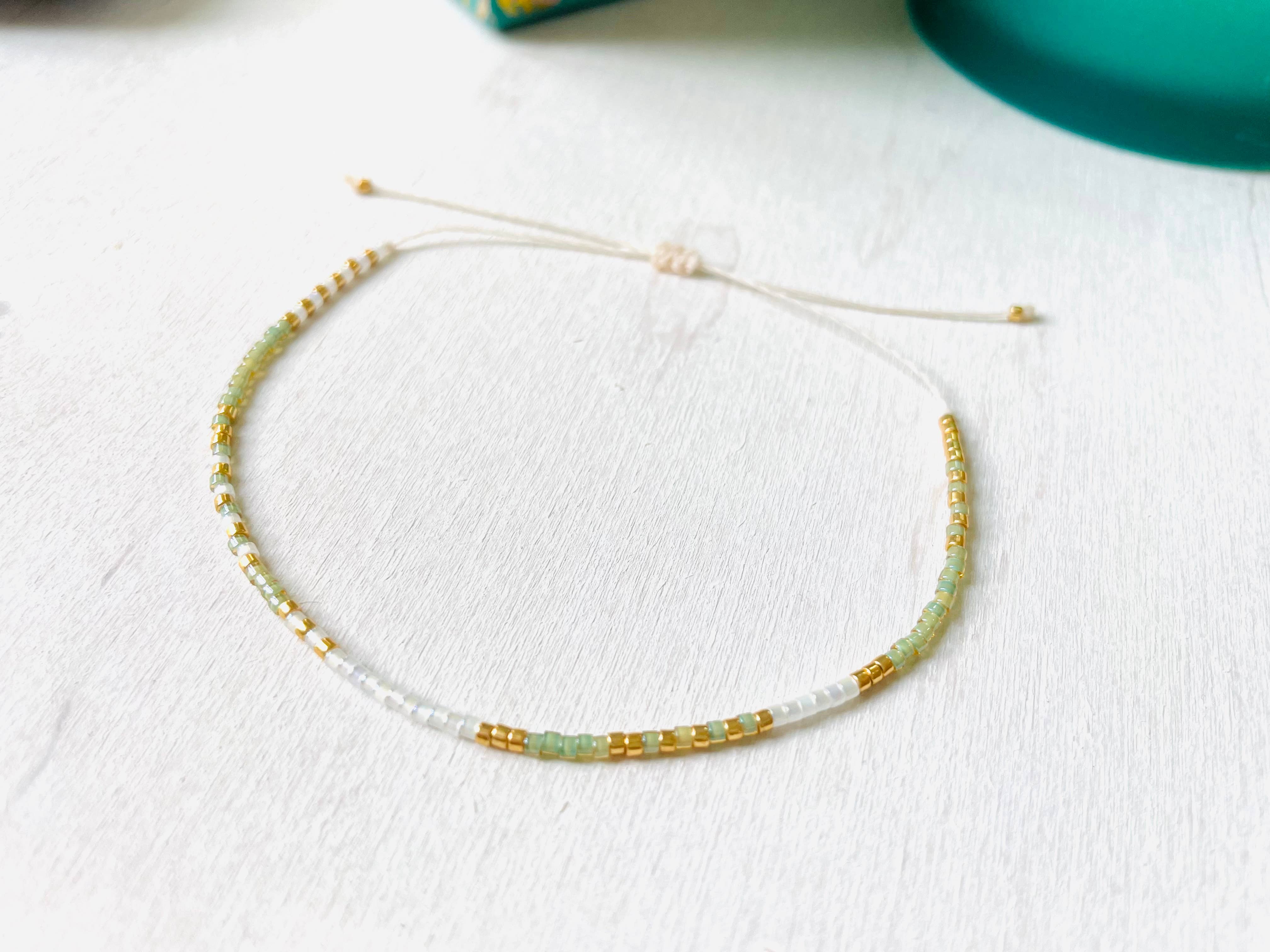 Atelline - Wholesale Beaded Bracelet - Adjustable Miyuki Pearl Bracelet in Nylon, Rocaille3