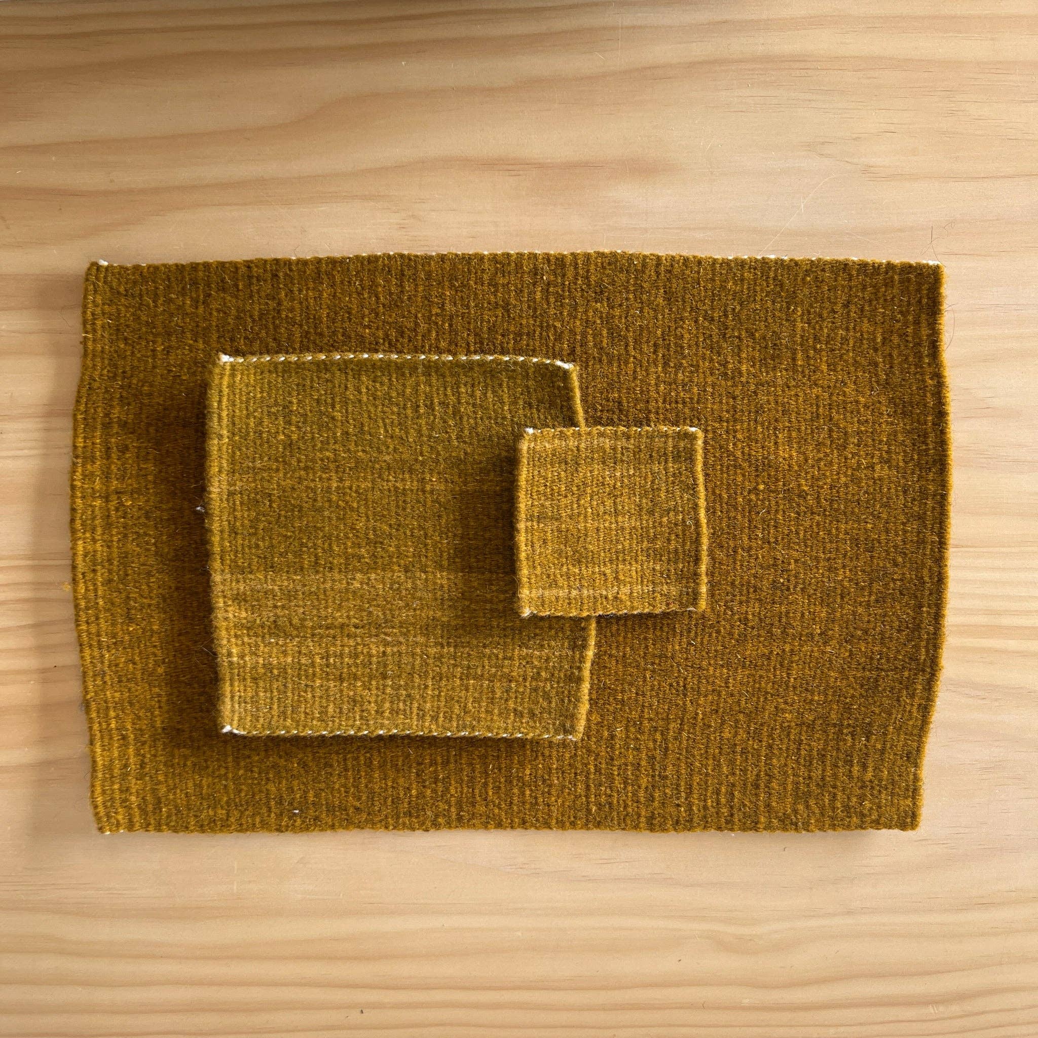 LOOM IMPORTS - Wholesale Trivet - Handwoven Wool Trivet1