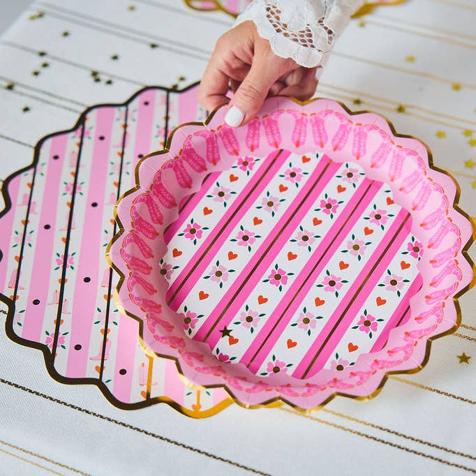 Ensemble d'Assiettes Dîner Boot Scoot Blooms pour la vente par Packed Party