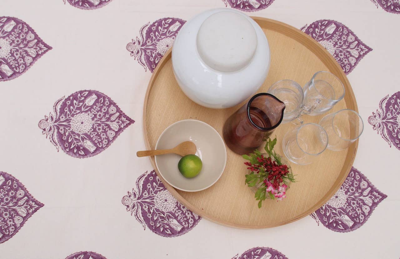 Rozablue - Vente Nappes - Nappe imprimée à la main Peony aubergine 160 x 270 cm3