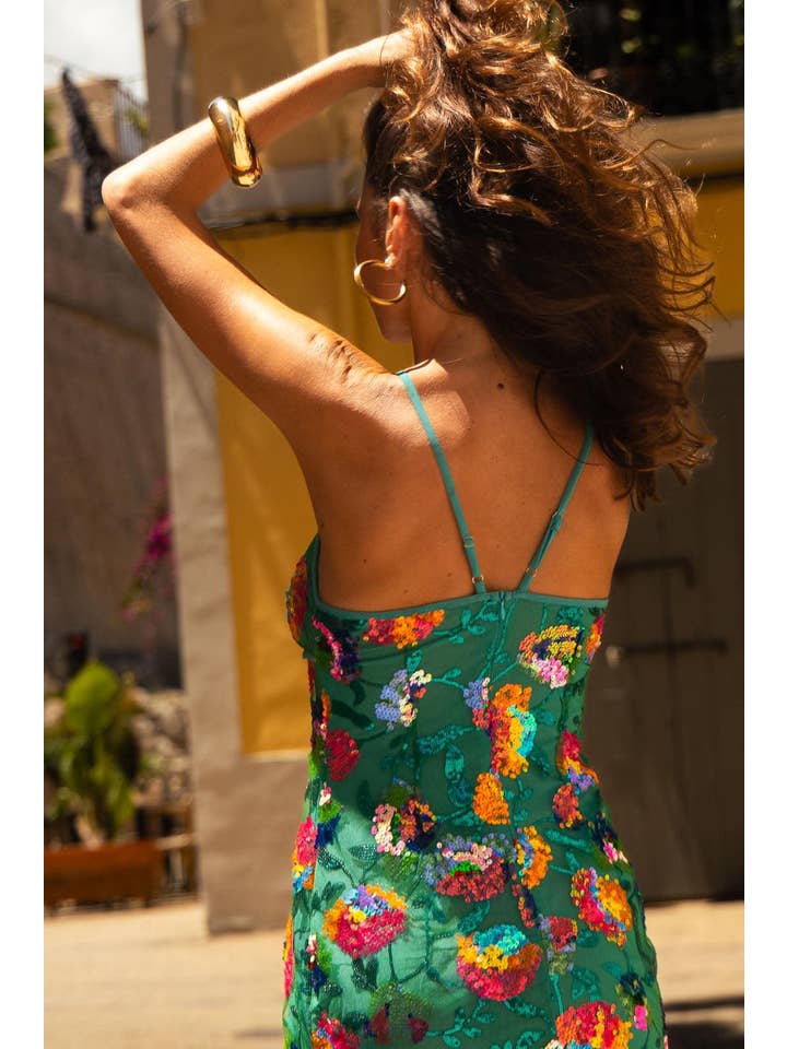 Elsie & Fred – Großhandel Kleid – Damen – Las Dalias Grünes Paillettenkleid7