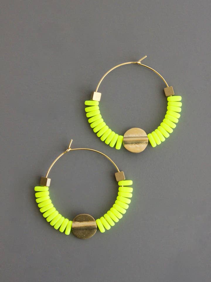 WLLE07 Neon yellow glass hoop earrings for wholesale by David Aubrey Jewelry