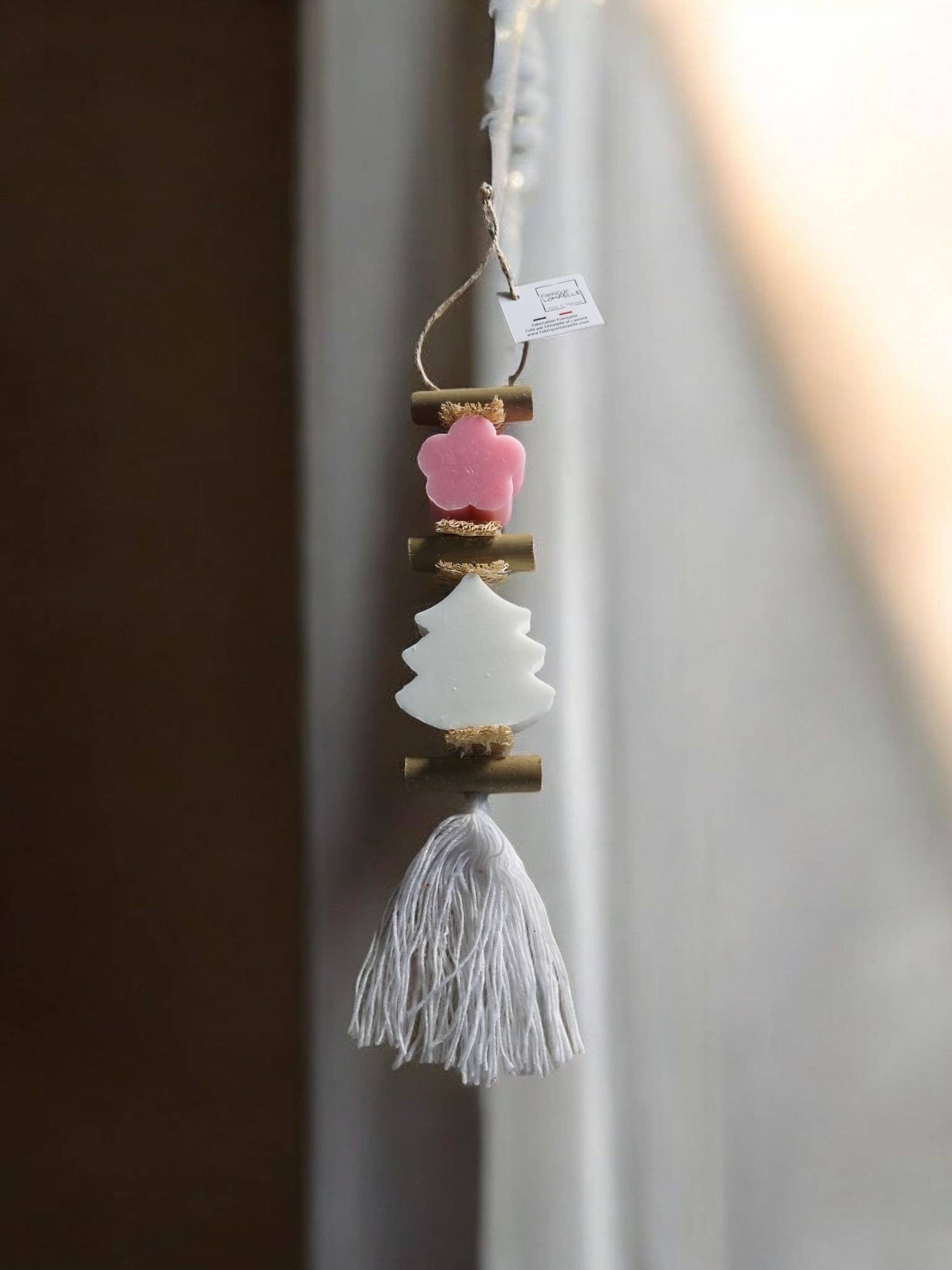 fabrique lomaelle - Wholesale Ornament - Braid 1 Rose Flower Soap 1 White Fir Bergamot Soap1