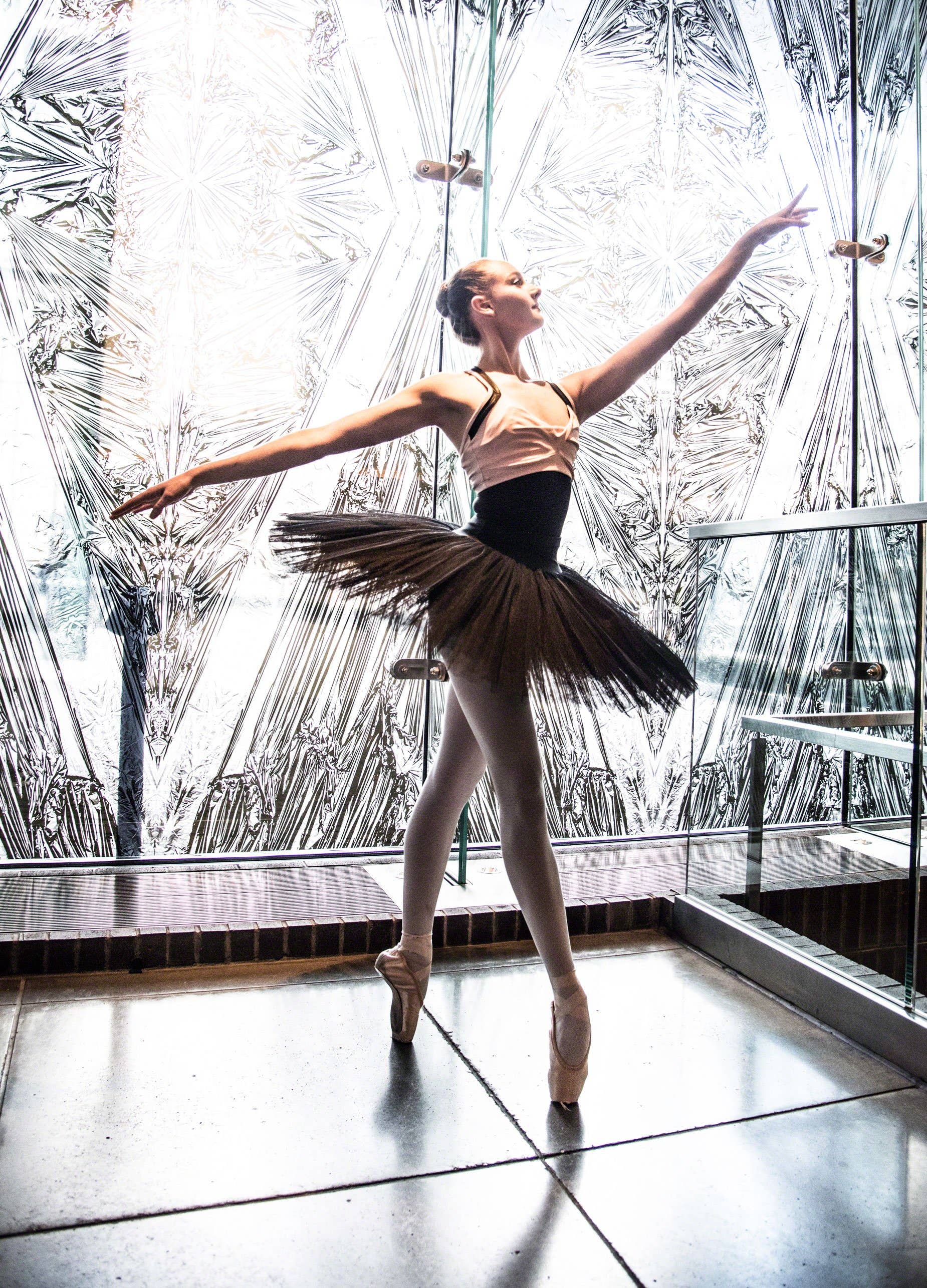 Ballet Rocks - Wholesale Sports bra – Women's - Edge Compression Sports Bra Top in Pink/Black Supplex Lycra8