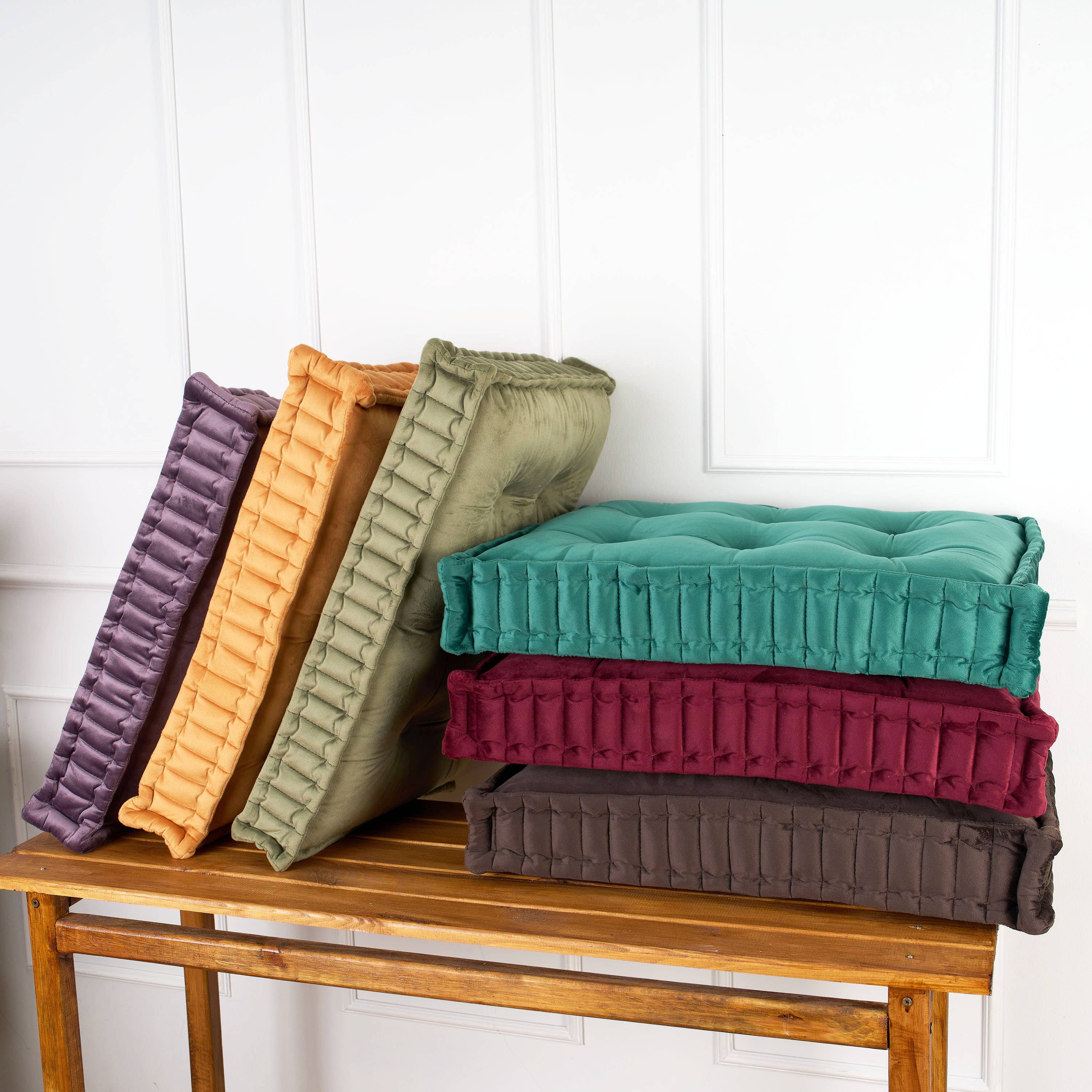 DallasTextile – Engroshandel Stolehynde – Velourpude til bænk og sofa med 58 farver4