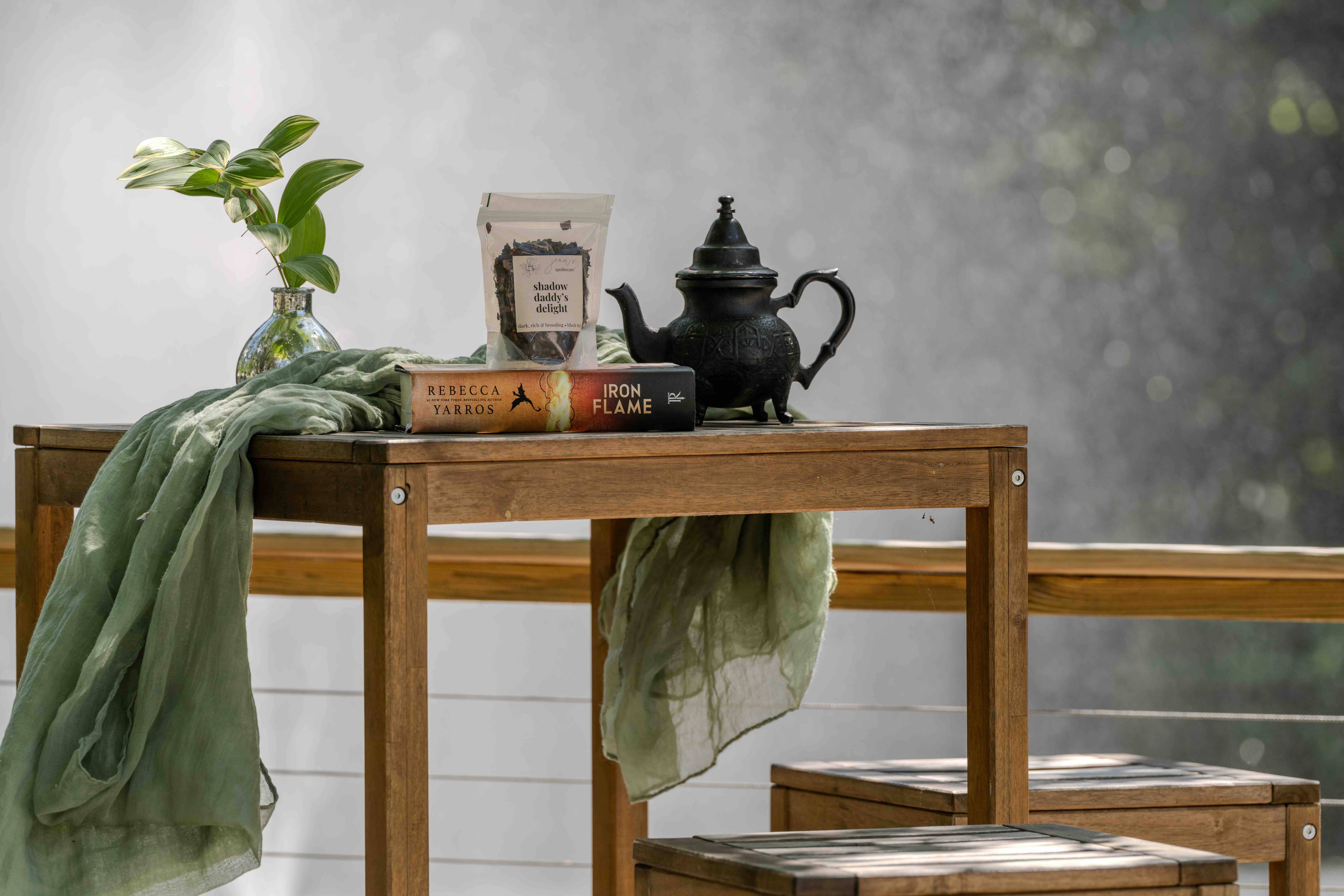 Jean's Apothecare - Wholesale Loose tea - Shadow Daddy's Delight | Brooding Black Tea for Book Lovers3