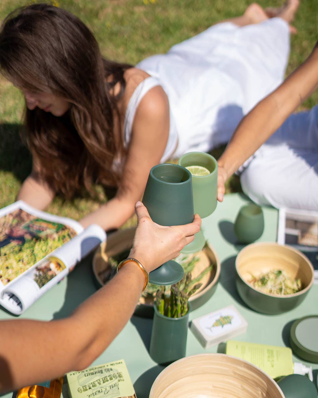 porter green | style + sustainability - Wholesale Wine glass - USA: Sage + Olive | Swepp |Silicone Unbreakable Wine Glasses9