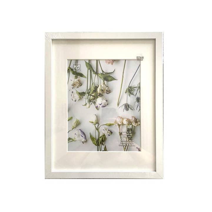 Kiera Grace - Wholesale Picture Frame - Kiera Grace Winsor 11X14 Frame for 8X10 Photos1