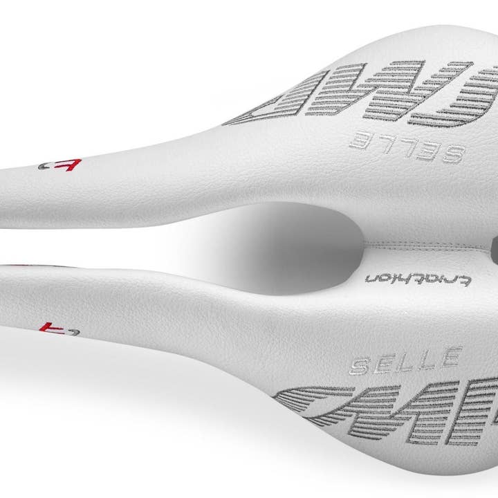 White Selle SMP Triathlon T1 Saddle with Steel Rails (White) for wholesale on Faire2