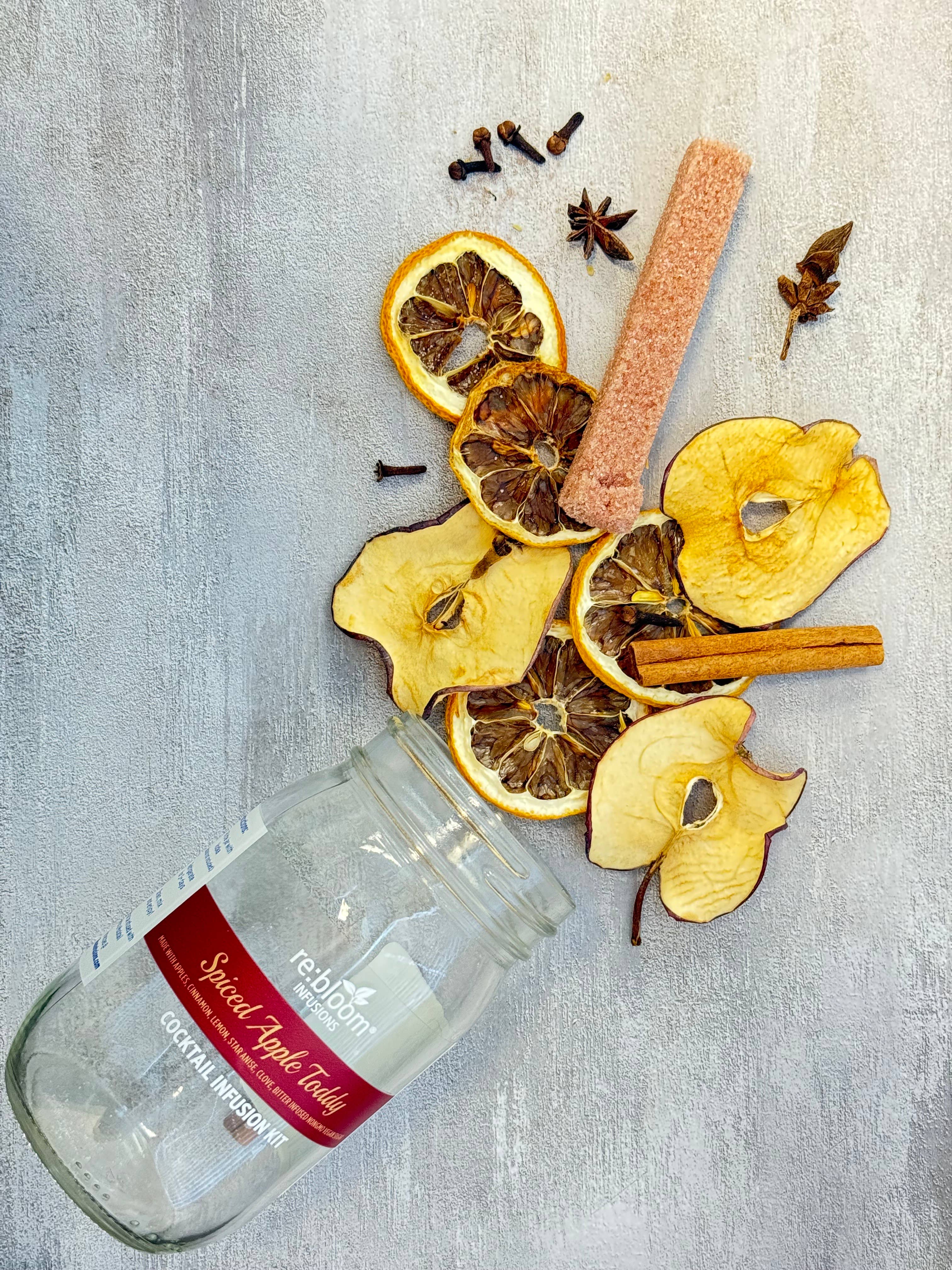 RE:BLOOM INFUSIONS LLC - Wholesale DIY Drink Kit - Spiced Apple Toddy Fall Winter Dehydrated Infusion Kit2