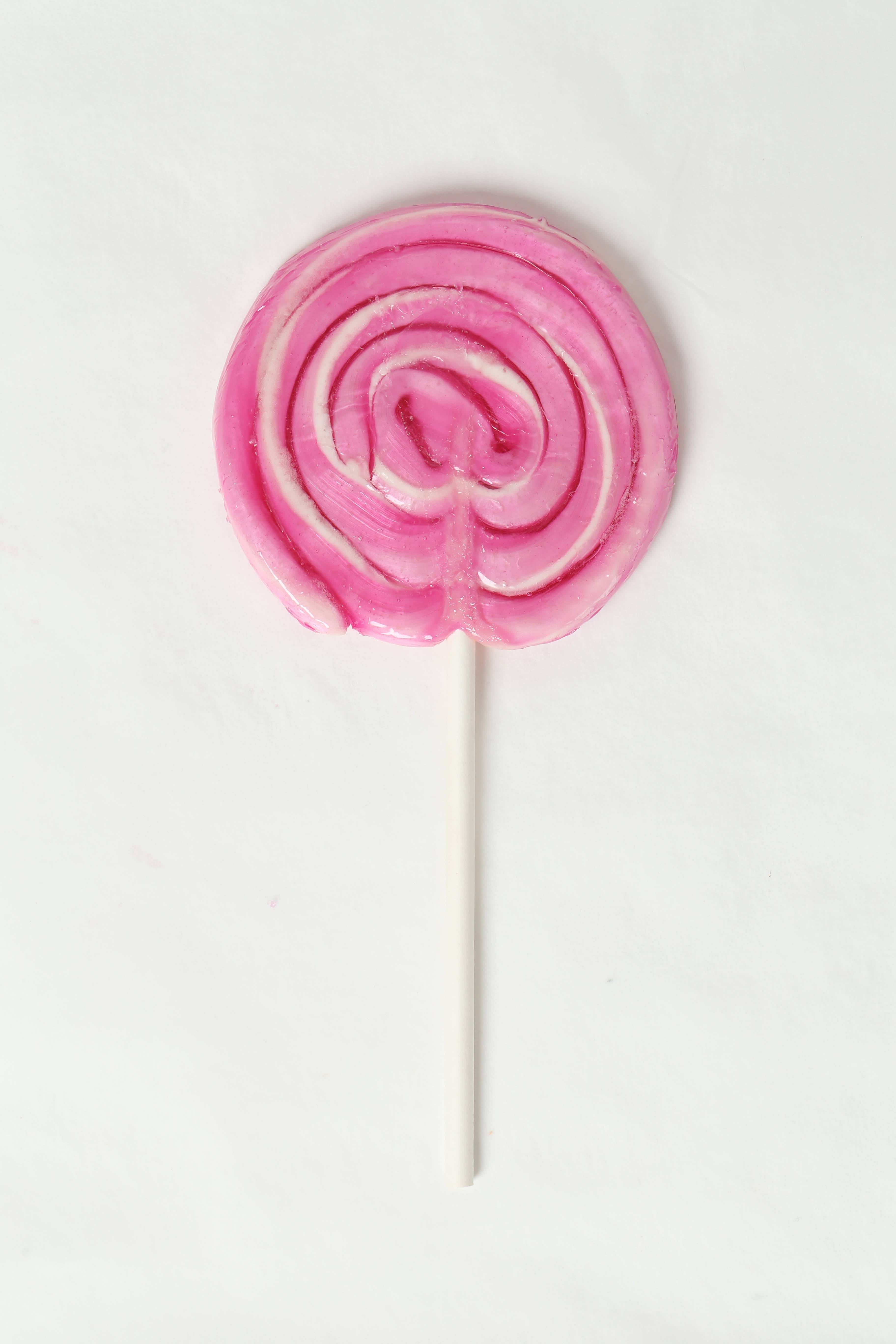 The Original Candy Company - Wholesale Lollipop - Natural strawberry twirl pop 85g1