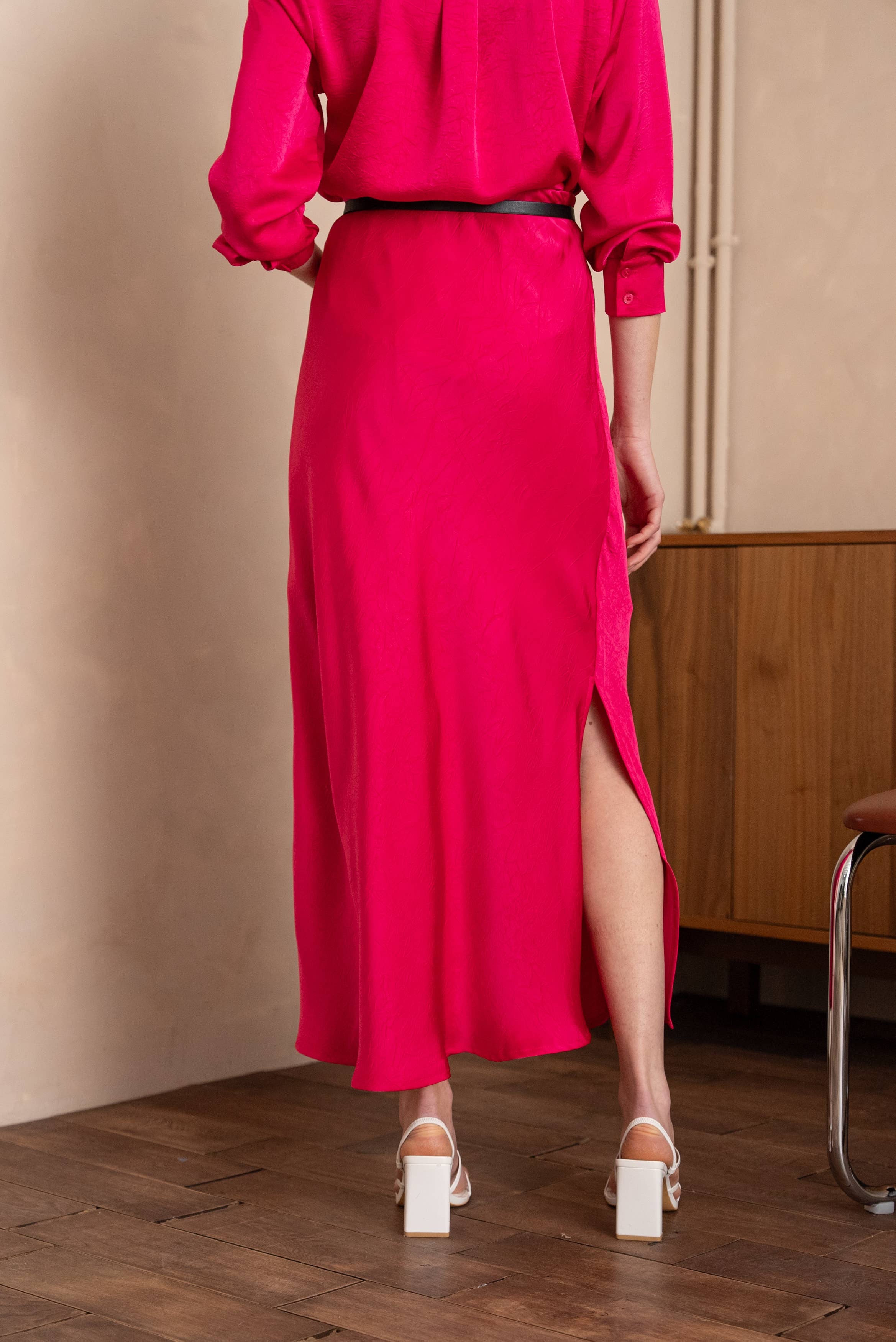 LULUMARY - Wholesale Skirt - Women's - Satin Skirt SK85619