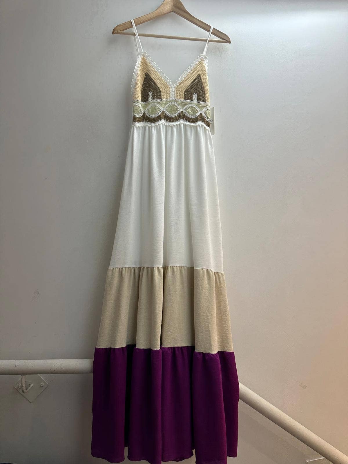 LORIANE - Venta al por mayor Vestido - Mujer - Vestido largo sin mangas bordado, talla única17