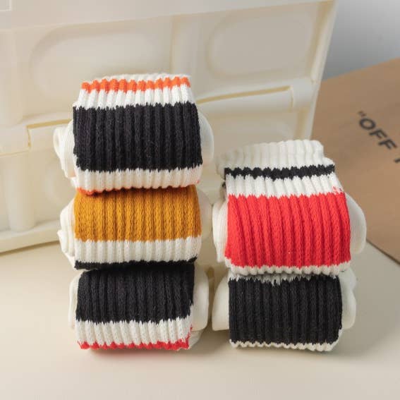 Herrestrømper i vintage stil – varme bomuldssokker for komfort for engroshandel hos Happy Knits