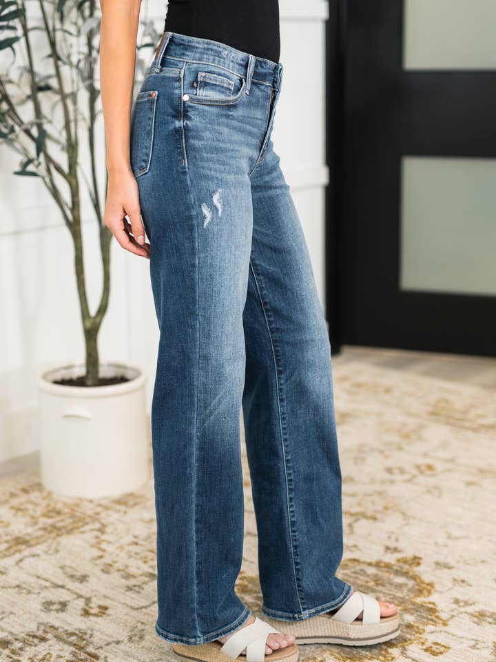Avenue Wholesale - Wholesale Jeans - Women's - Judy Blue High Rise 90's Straight Leg Jeans1