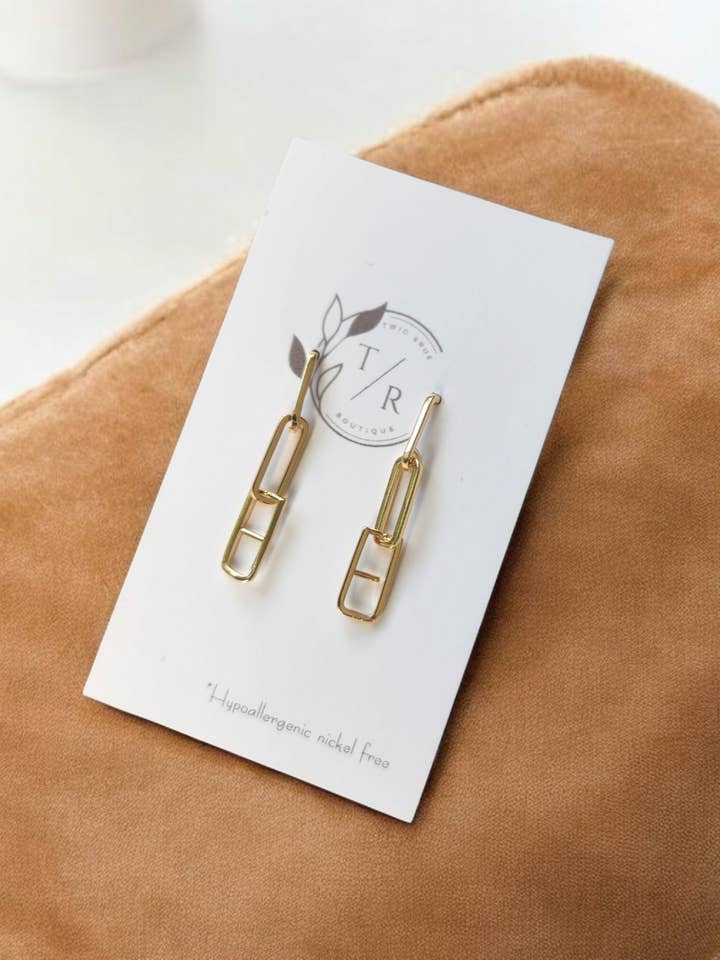 Gold chain link earrings for wholesale by Twig & Rue boutique