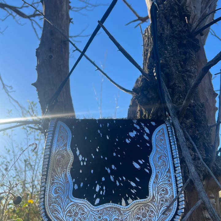 Sterling Kreek - Wholesale Crossbody bag – Women's - Buckle Babe Bag3