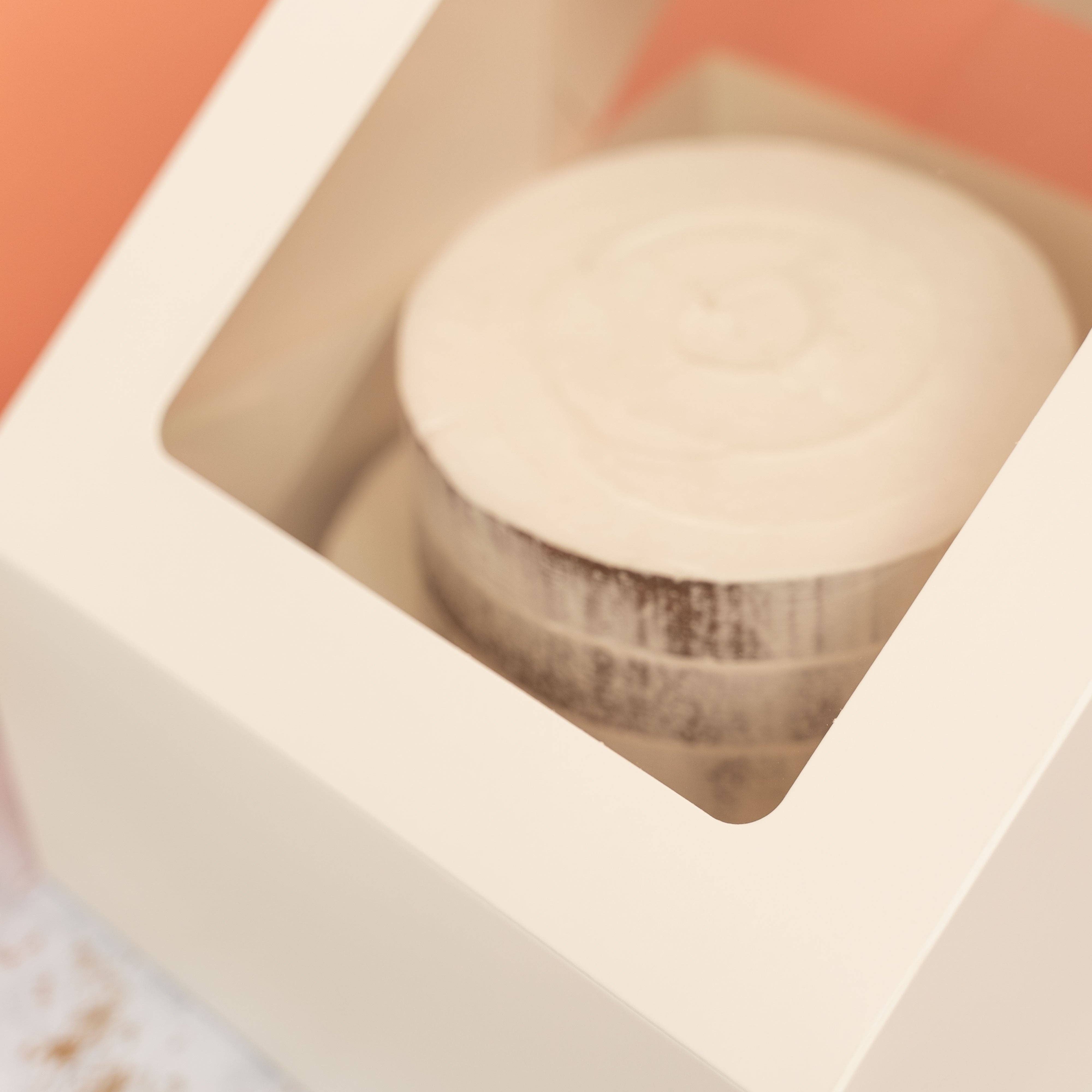 Marron Boîtes de boulangerie avec fenêtre | Paquet de 20 boîtes de 10 po H x 10 po L x 5 po H en vente sur Faire5