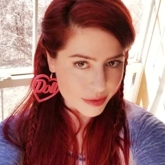 I'm Your Present - Wholesale Dangle Earrings - Black, White Or Candy Pink Acrylic Doll Earrings3