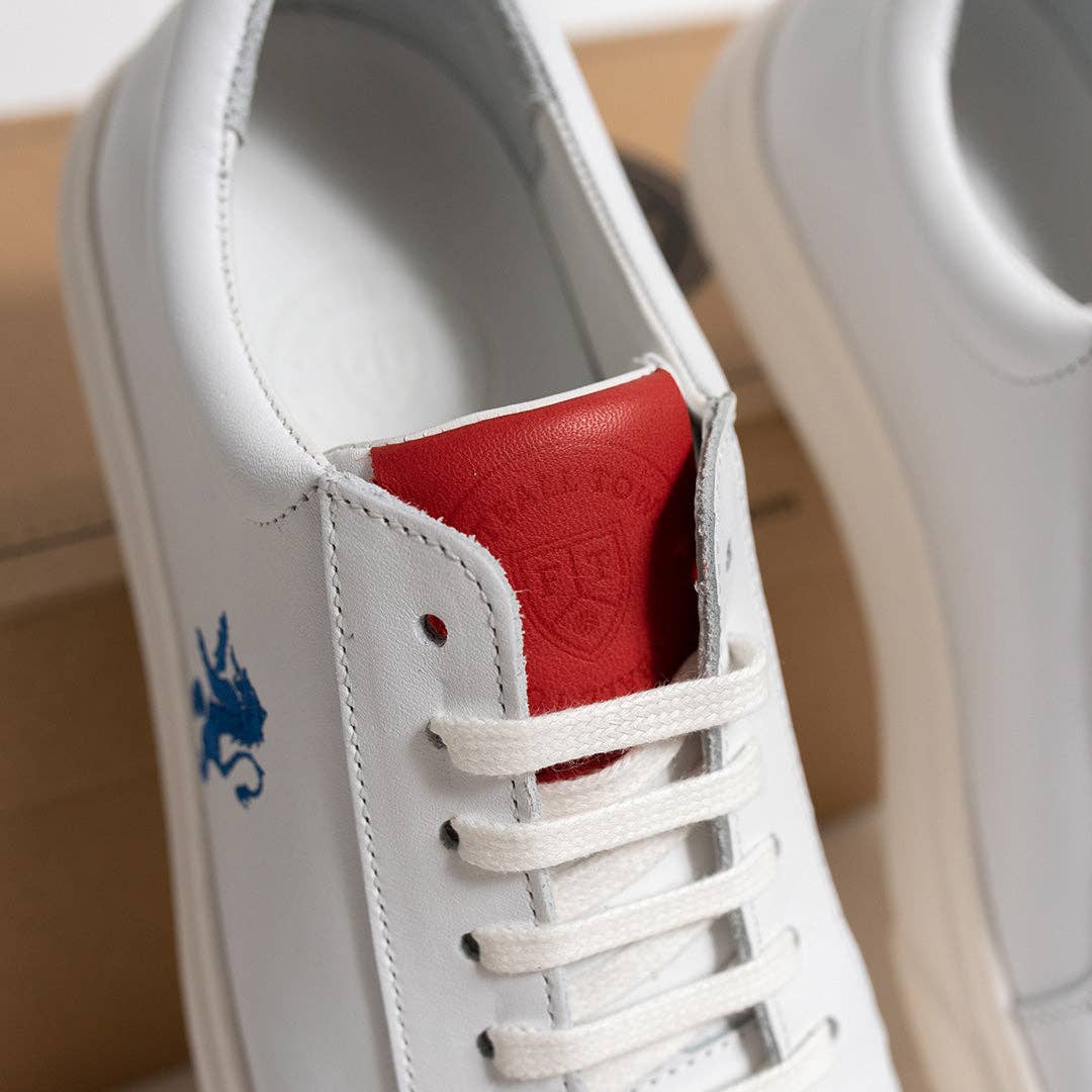 Football Town - Wholesale Lifestyle Sneakers - Men's - Sneaker Rampant Lion (White)3