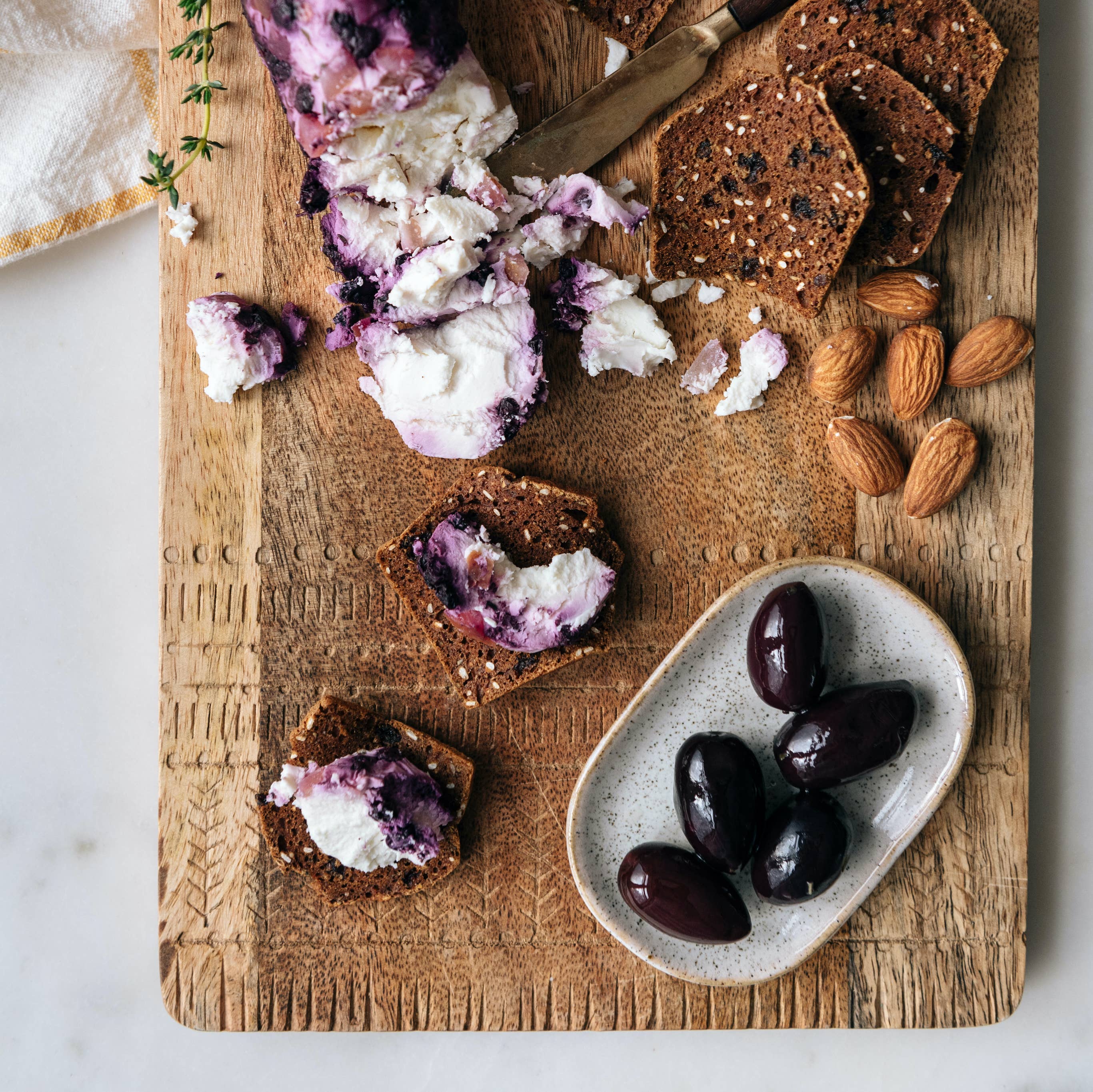 Better with Buckwheat | Maine Crisps - Wholesale Crackers - Maple Cinnamon Currant Crisps | Gluten-Free Crackers | Snack5