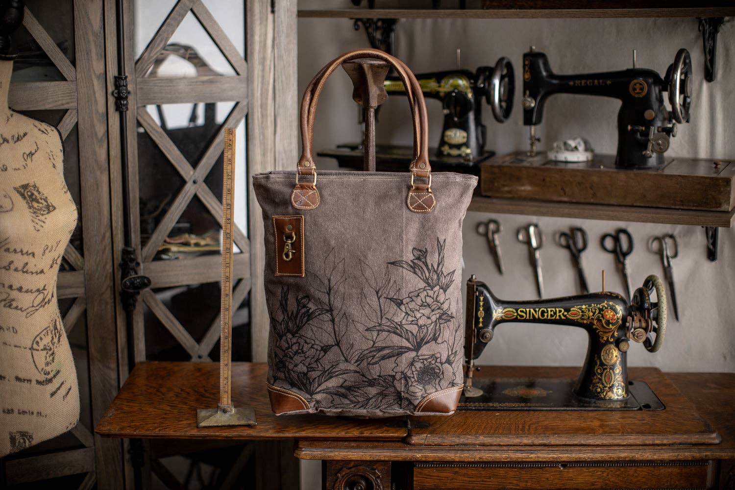 TAKENYA - Wholesale Tote Bag - Women's - Peony Recycled Canvas Tote2