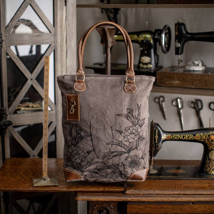 TAKENYA - Wholesale Tote Bag - Women's - Peony Recycled Canvas Tote2
