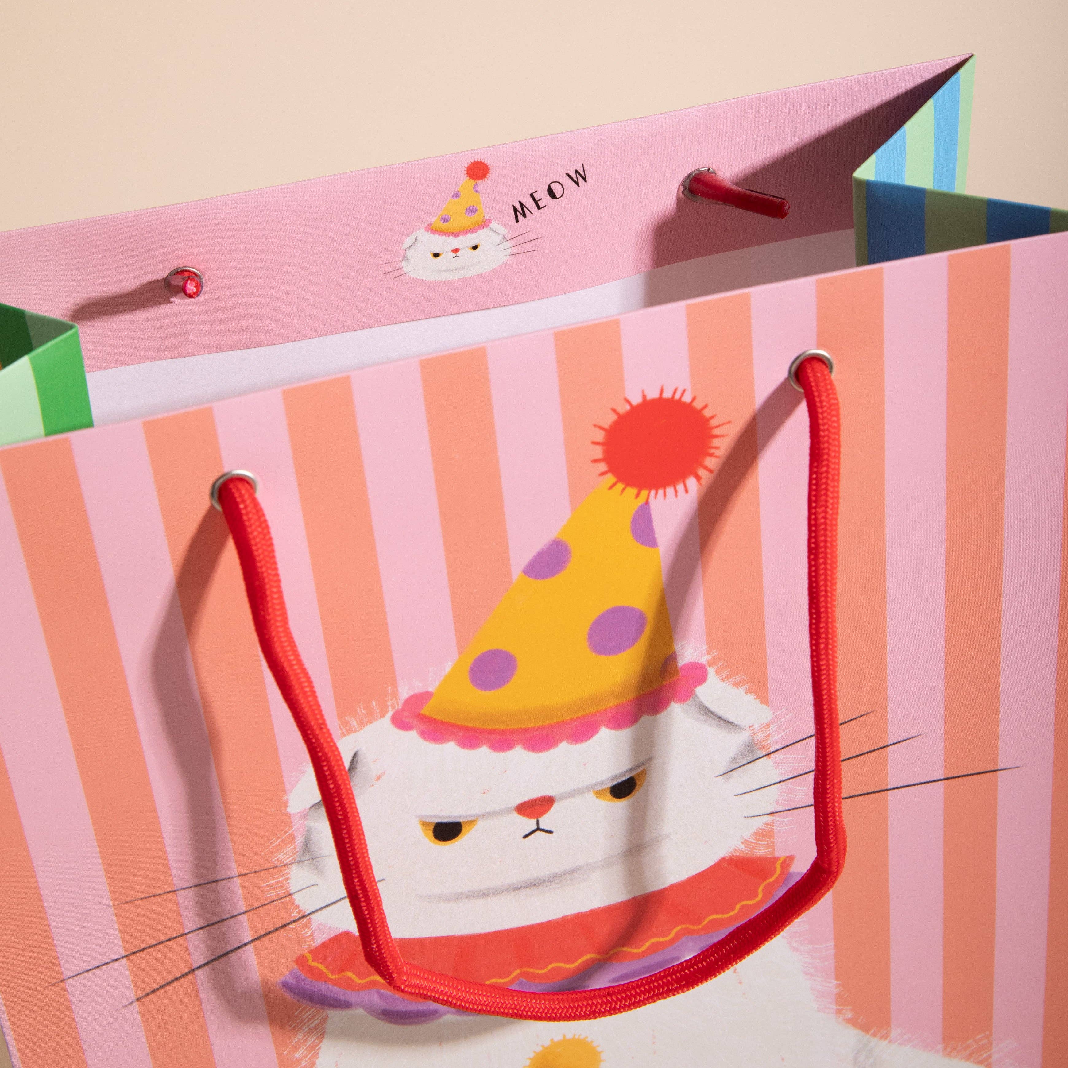 Carolyn Suzuki - Wholesale Gift Bag - PIERROT THE CAT - Gift Bag2