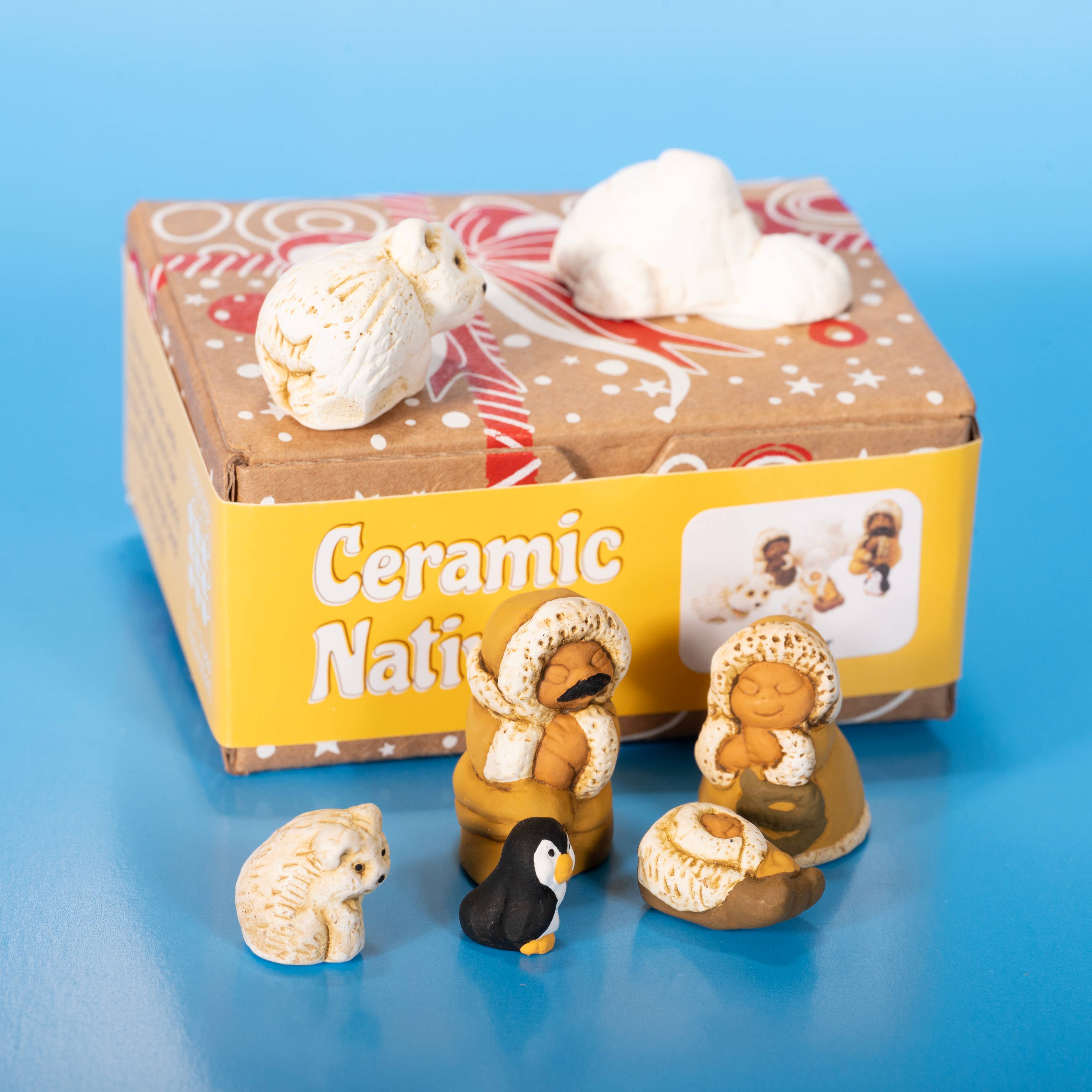 Lucuma Designs - Vente Crèche de Noël - Polar - Lot de 7 mini-crèches, 1 po de hauteur, fabriqué de manière éthique5