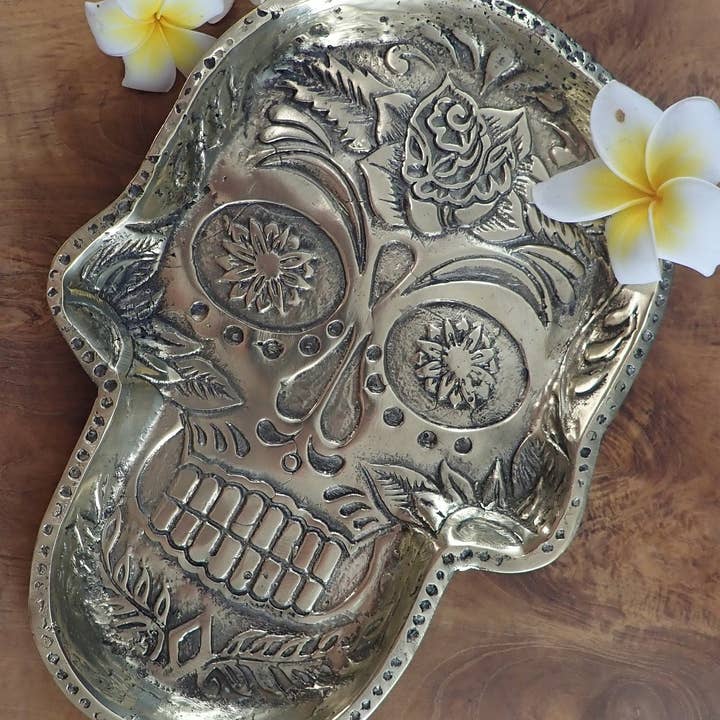 Mexicaanse Messing Serveerschalen - Tijdloze Schoonheid voor Stijlvol Entertainen voor wholesale door Ubud Glass