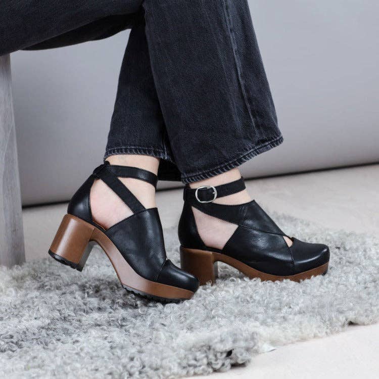 Bea Black for wholesale on Faire1