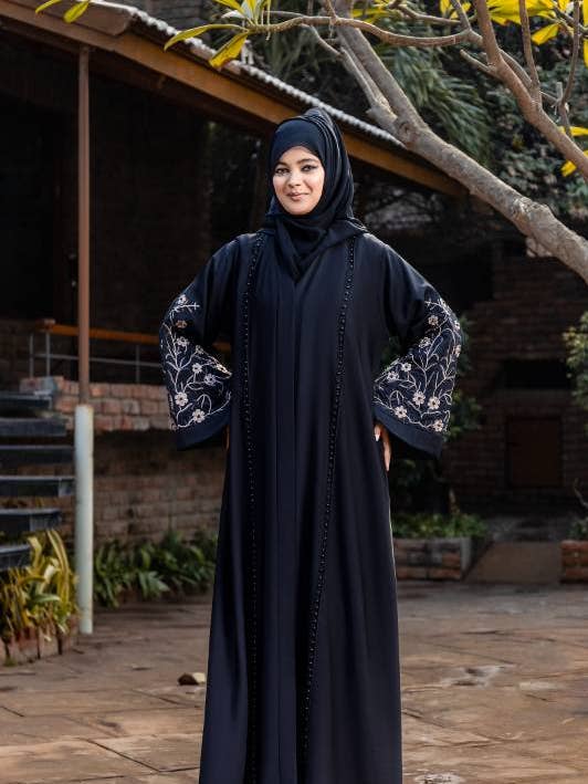 Eilnaz Black Abaya for wholesale by Zod