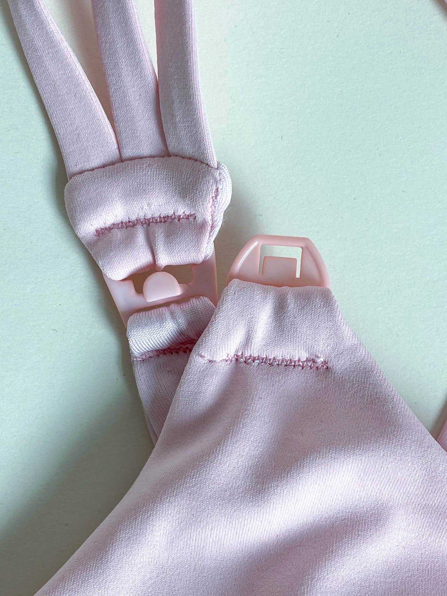 Blush Pink Chloé 3 Running Nursing Sports Bra (Blush Pink) for wholesale on Faire13