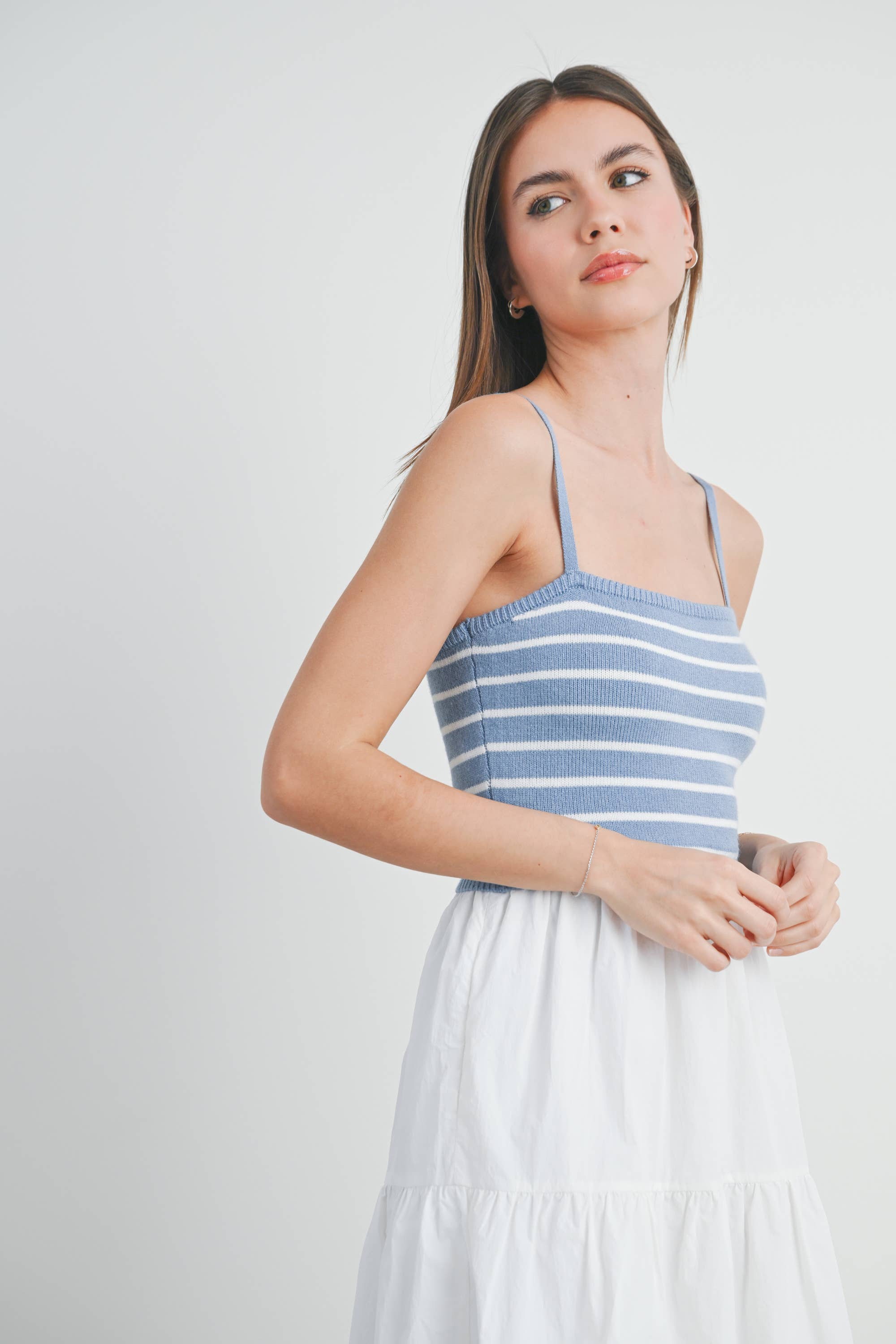 BUTTERMELON – wholesale Klänning - Dam – Randig stickad topp, flerlagers maxiklänning - BMD774011