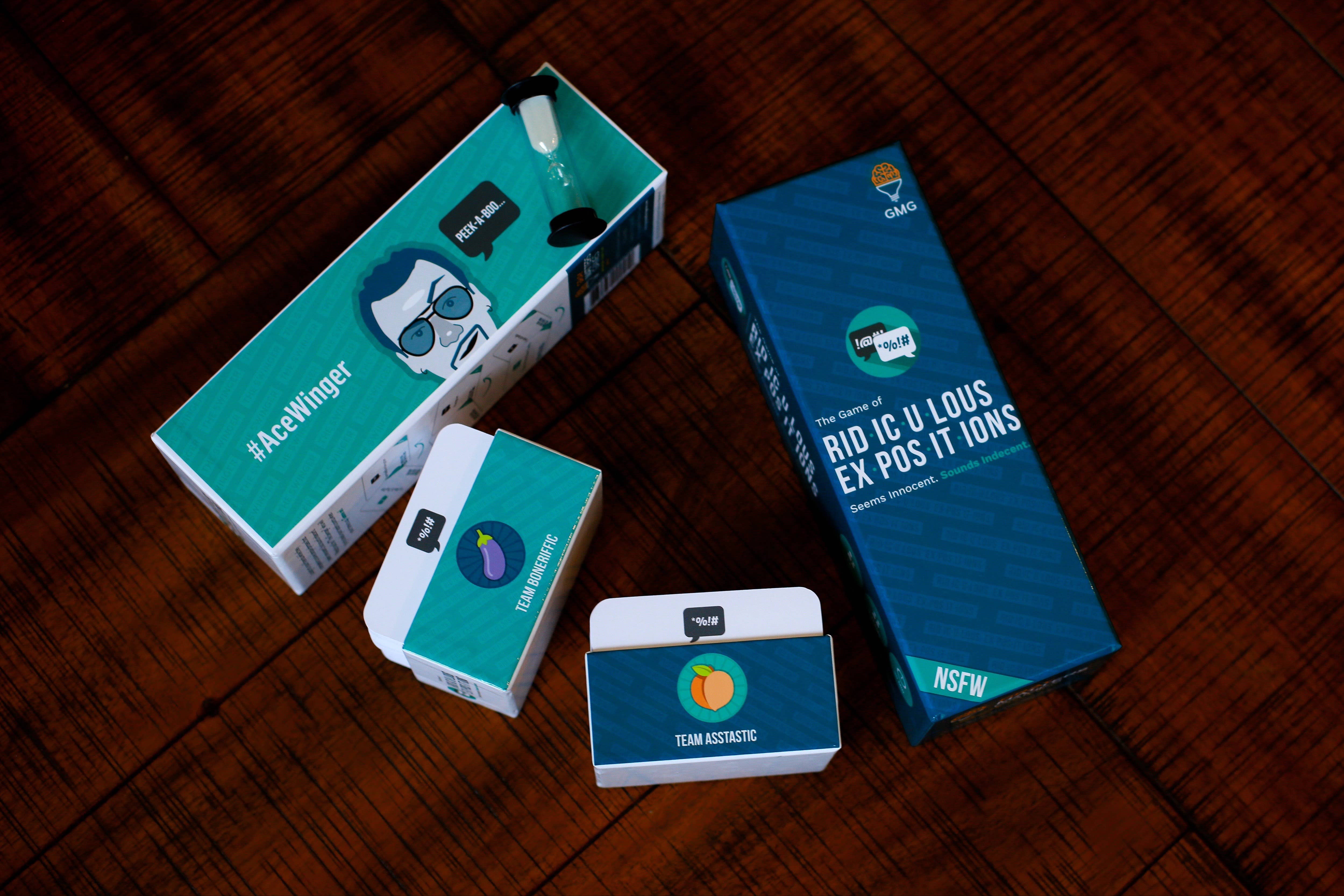 Gray Matters Games – Großhandel Kartenspiele – Das Spiel der lächerlichen Expositionen7