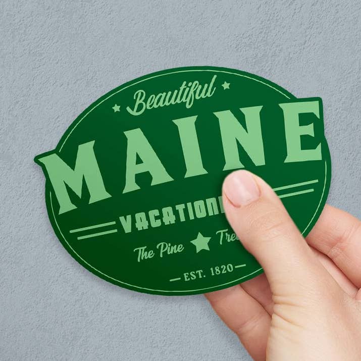Autocollant découpé en vinyle "Beautiful Maine Vacationland" pour la vente par RetroPlanet