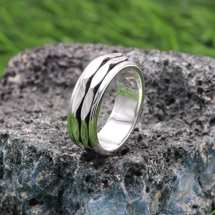 Silver Spinner Ring - 925 Solid Silver Meditation Band for wholesale by Jay Jools